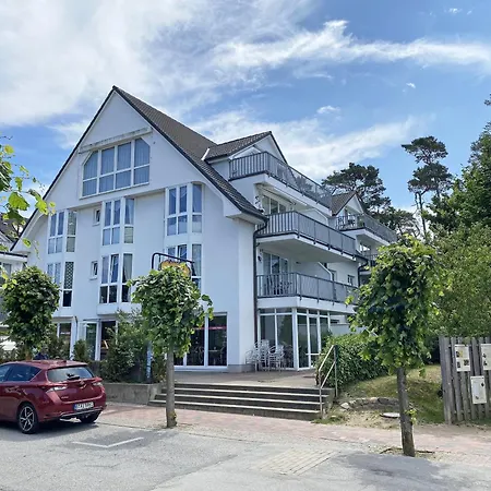 Strandmoewe Mit Balkon Baabe