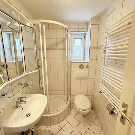 Strandmoewe Mit Balkon Lejlighed Baabe