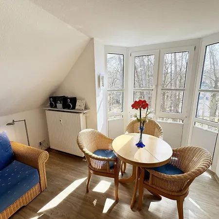 Strandmoewe Mit Balkon Apartment Baabe